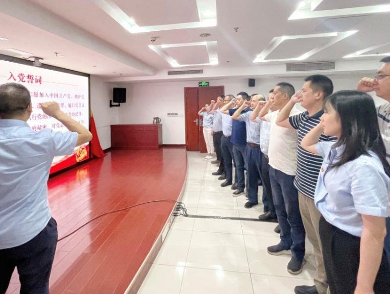 深入领会习近平总书记代表党中央发出的伟大号召