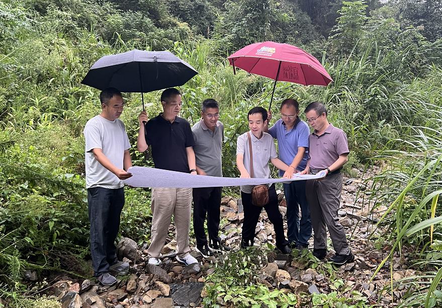 集团公司技术中心赴江西新瑞高速公路项目开展现场踏勘