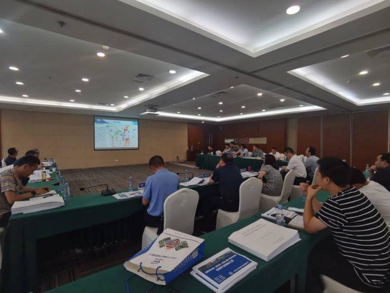 酉阳至永顺（重庆境）高速公路小坝至花田段初测外业验收及初勘大纲审查会顺利完成