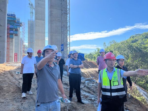 技术审查中心赴阳信高速公路项目开展路堑高边坡专项设计回访