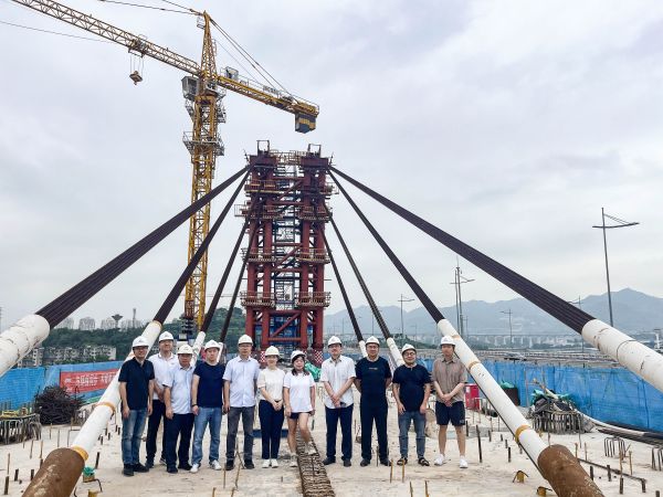 忠县站西项目组参观调研廖家溪轨道专用桥