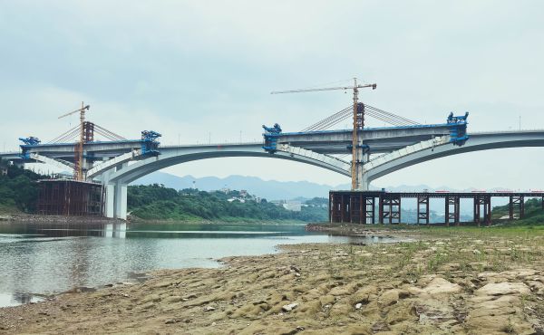 忠县站西项目组参观调研廖家溪轨道专用桥2